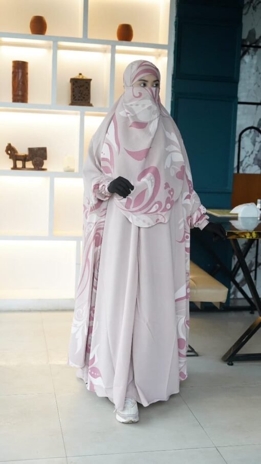 Luxury Abaya A2 - Image 4